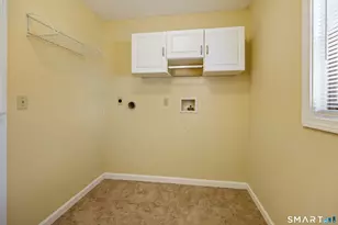 27 Randolph St, Wallingford, CT 06492 - Photo 25