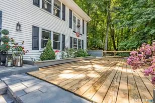 112 Woodbine St, Naugatuck, CT 06770 - Photo 3