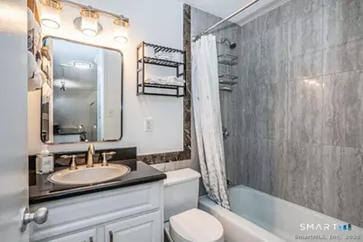 1 Gold Street #3D, Hartford, CT 06103 - Photo 13