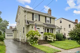 34 Glenwood Ave, Stratford, CT 06614 - Photo 1