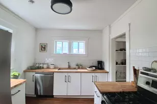 38 Francis Ave, Hamden, CT 06517 - Photo 3