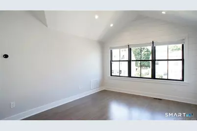 26 Loundsbury Avenue #2, Norwalk, CT 06851 - Photo 3