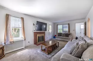 810 Huntington Turnpike, Bridgeport, CT 06610 - Photo 3