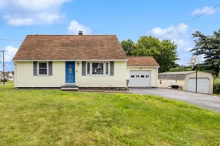 38 Linwood St, Bristol, CT 06010 - Photo 1