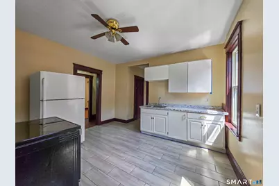 2-4 Mortson Street #2nd Floor, Hartford, CT 06106 - Photo 7