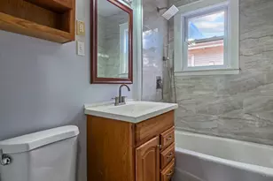 24 Mortson St, Hartford, CT 06106 - Photo 11