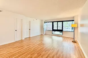 127 Greyrock Pl, Stamford, CT 06901 - Photo 3