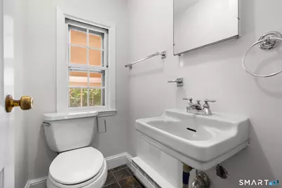282 Tunxis Road, West Hartford, CT 06107 - Photo 9