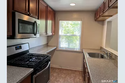 198 Seaton Road #4, Stamford, CT 06902 - Photo 7