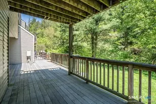38 Library Ln, Simsbury, CT 06070 - Photo 5