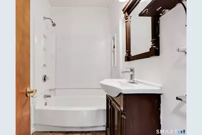 25 Hartford Avenue, Enfield, CT 06082 - Photo 27