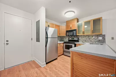 104 North Street #401, Stamford, CT 06902 - Photo 5