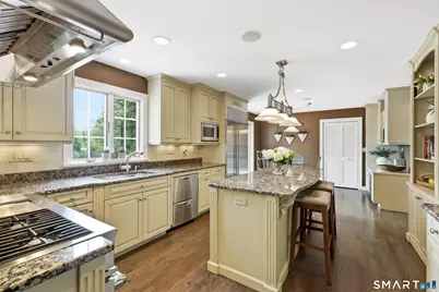 40 Purtill Street, Glastonbury, CT 06073 - Photo 11
