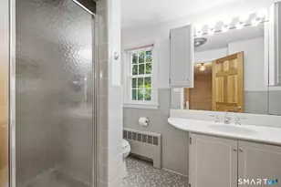 36 Miamis Rd, West Hartford, CT 06117 - Photo 25