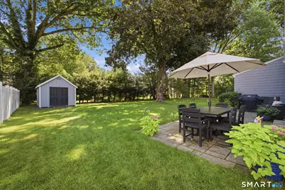 36 Miamis Road, West Hartford, CT 06117 - Photo 37