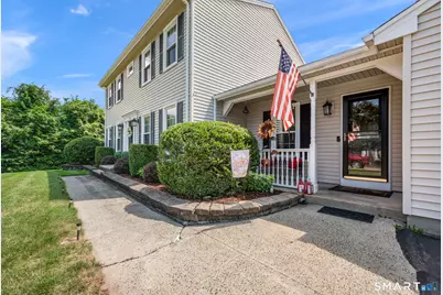 9 Kelly Drive, Enfield, CT 06082 - Photo 3