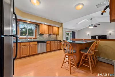 9 Kelly Drive, Enfield, CT 06082 - Photo 17