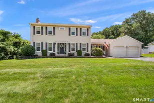 9 Kelly Dr, Enfield, CT 06082 - Photo 1