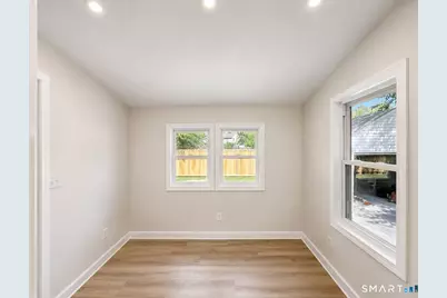 24 Bushnell Avenue, Newington, CT 06111 - Photo 11