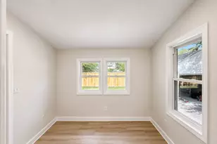 24 Bushnell Ave, Newington, CT 06111 - Photo 11