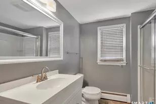 7 Reservoir Rd, Middletown, CT 06457 - Photo 5