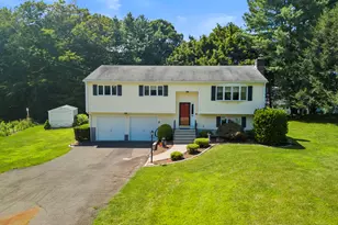 95 Pemberton Dr, Trumbull, CT 06611 - Photo 1