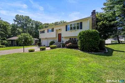 95 Pemberton Drive, Trumbull, CT 06611 - Photo 5