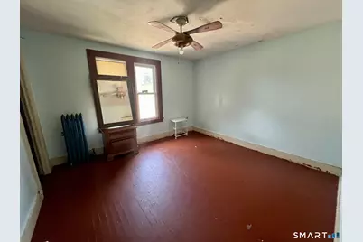 240 Crystal Avenue, New London, CT 06320 - Photo 13