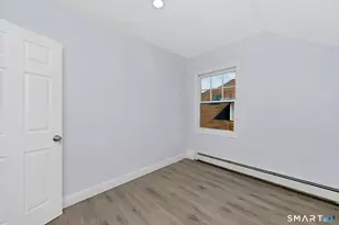463 Wilmot Ave, Bridgeport, CT 06607 - Photo 13