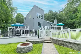 27 Wildwood Rd, North Branford, CT 06471 - Photo 3