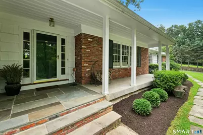 69 Brookhollow Lane, Stamford, CT 06902 - Photo 3