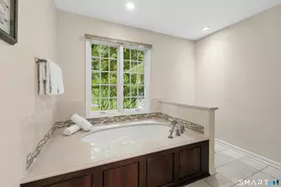 69 Brookhollow Ln, Stamford, CT 06902 - Photo 23