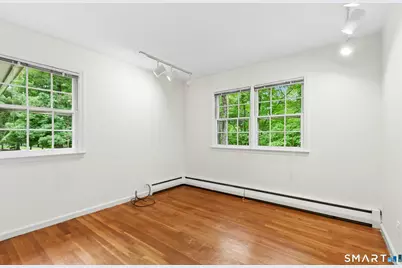 69 Brookhollow Lane, Stamford, CT 06902 - Photo 25
