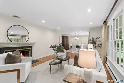 69 Brookhollow Lane, Stamford, CT 06902 - Photo 9