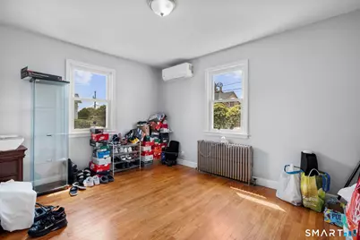 620 Granfield Avenue, Bridgeport, CT 06610 - Photo 15