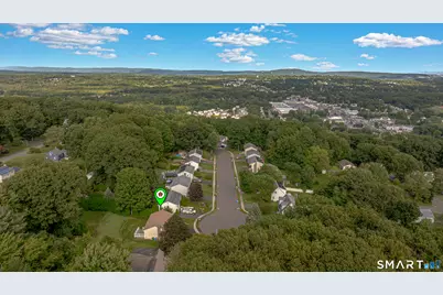 33 Medford Street, Bristol, CT 06010 - Photo 5