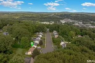 33 Medford St, Bristol, CT 06010 - Photo 5