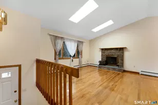 33 Medford St, Bristol, CT 06010 - Photo 9
