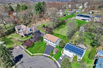 33 Medford Street, Bristol, CT 06010 - Photo 7