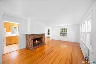 12 Roosevelt Rd, Westport, CT 06880 - Photo 7