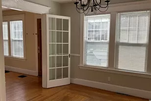 111 Russell St, Hamden, CT 06517 - Photo 7