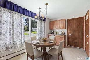 145 Sunnyfield Dr, Windsor, CT 06095 - Photo 5