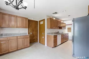 145 Sunnyfield Dr, Windsor, CT 06095 - Photo 11