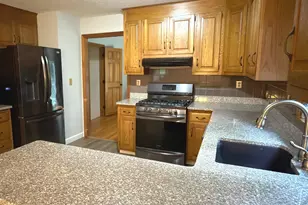 76 Jennifer Dr, Hebron, CT 06248 - Photo 3