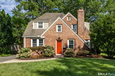 110 Foxcroft Road, West Hartford, CT 06119 - Photo 1