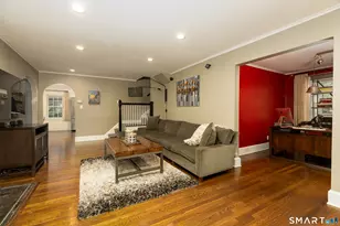 110 Foxcroft Rd, West Hartford, CT 06119 - Photo 13