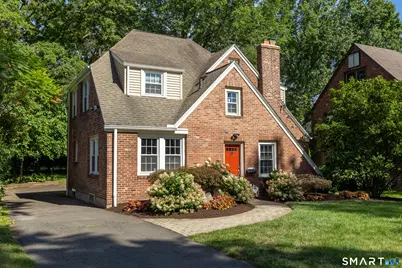 110 Foxcroft Road, West Hartford, CT 06119 - Photo 35