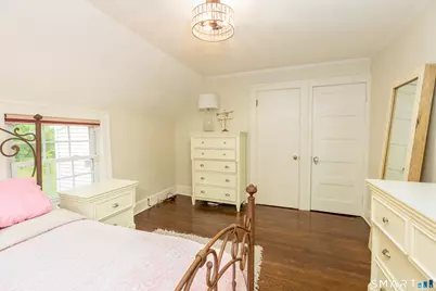 110 Foxcroft Road, West Hartford, CT 06119 - Photo 25