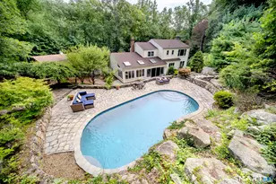 237 Chestnut Hill Rd, Stamford, CT 06903 - Photo 1