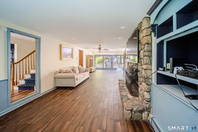 237 Chestnut Hill Road, Stamford, CT 06903 - Photo 9